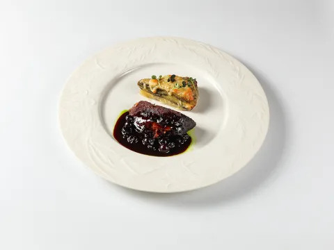 Щечки с картофельным гратеном